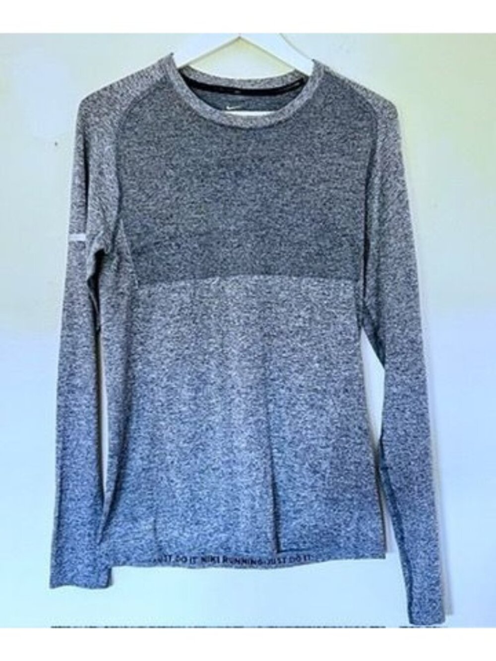 Nike Mens S Dri-Fit Long Sleeve Running Shirt Athletic Performance Lightweight